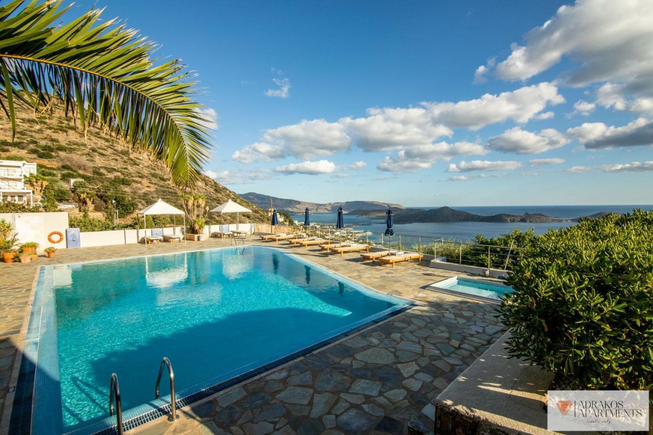 Adrakos Apartments (Adults Only) 엘운다 외부 사진