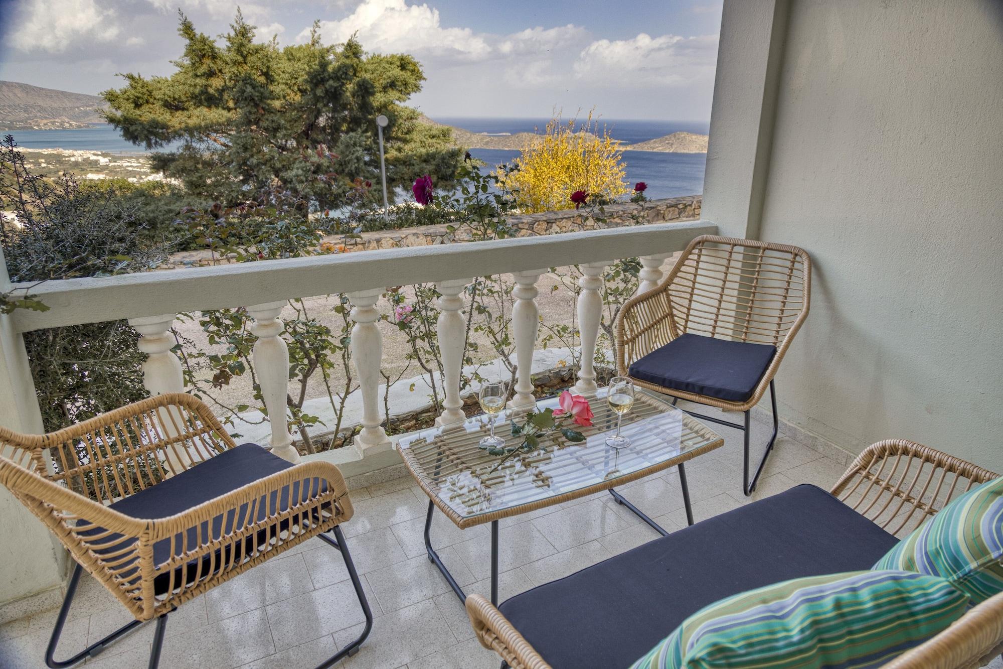 Adrakos Apartments (Adults Only) 엘운다 외부 사진