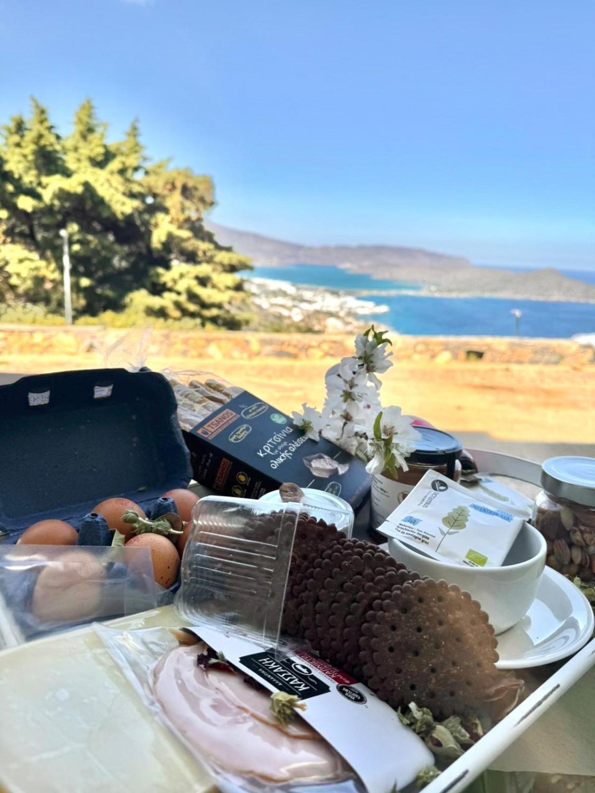Adrakos Apartments (Adults Only) 엘운다 외부 사진