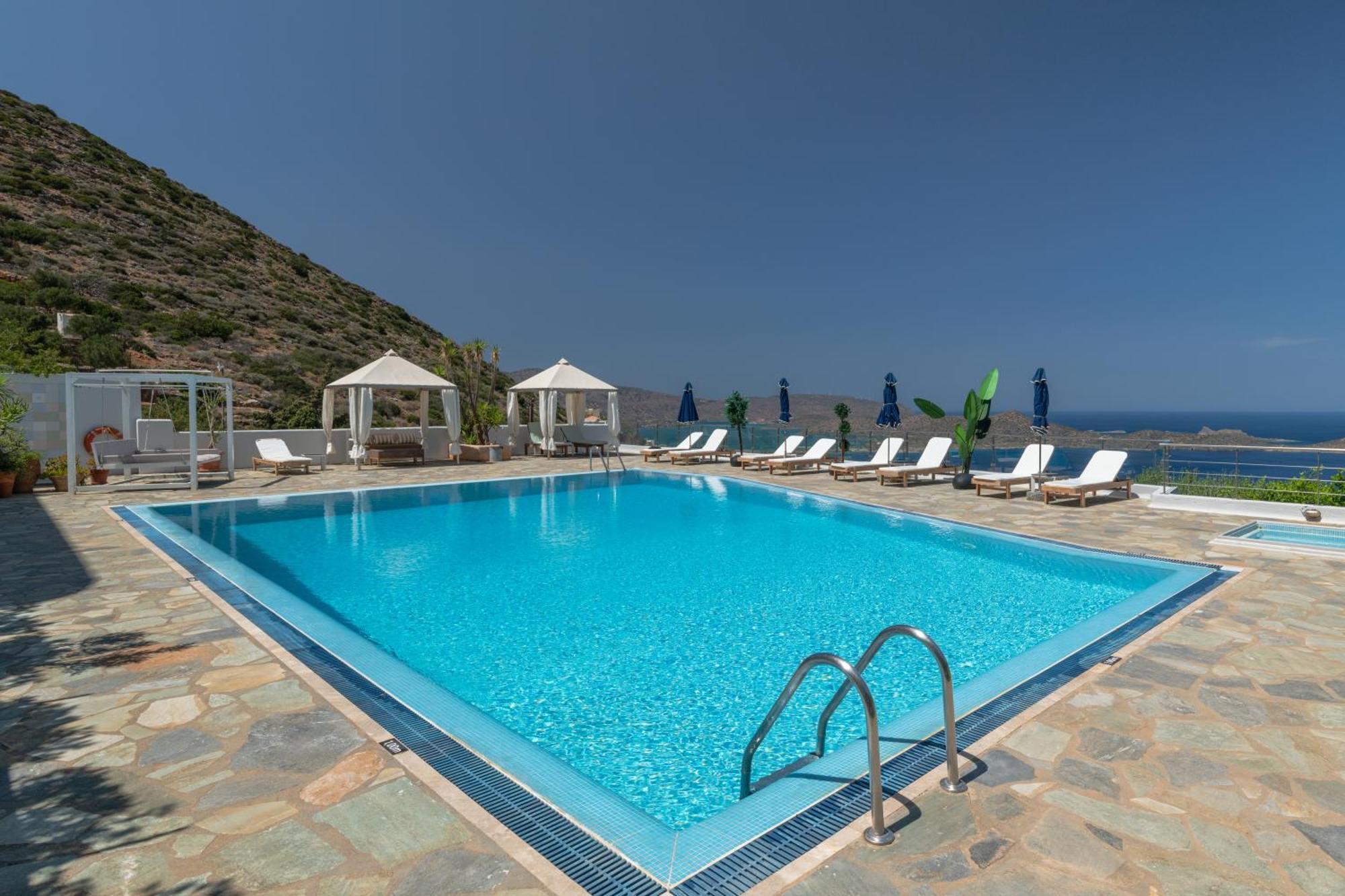 Adrakos Apartments (Adults Only) 엘운다 외부 사진