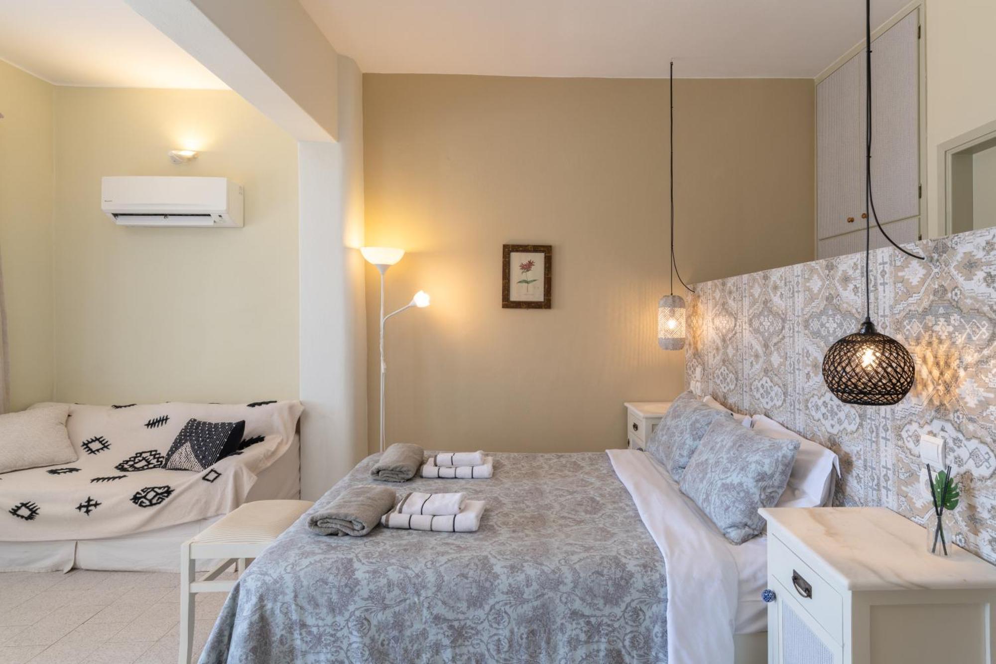 Adrakos Apartments (Adults Only) 엘운다 외부 사진