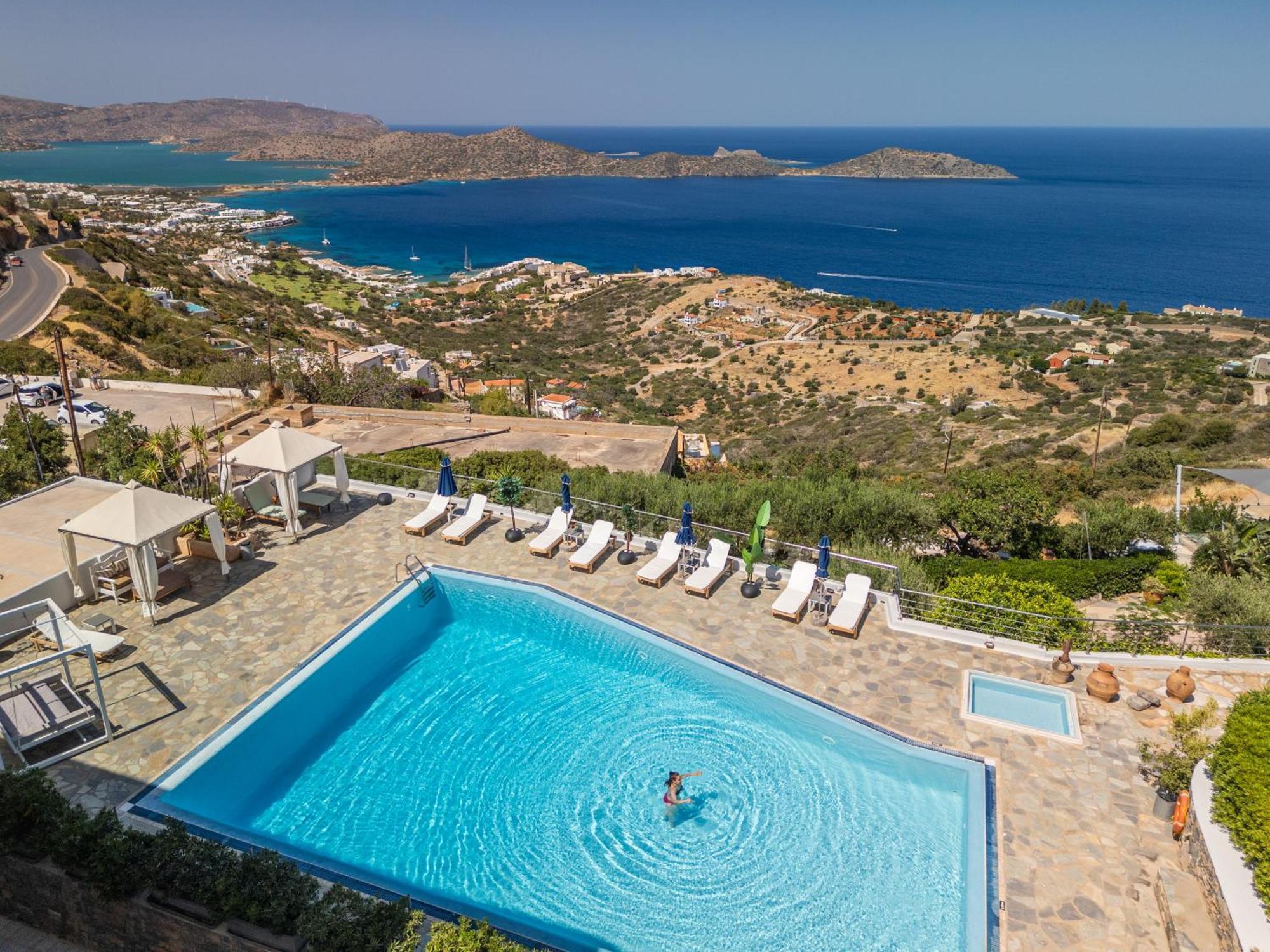 Adrakos Apartments (Adults Only) 엘운다 외부 사진